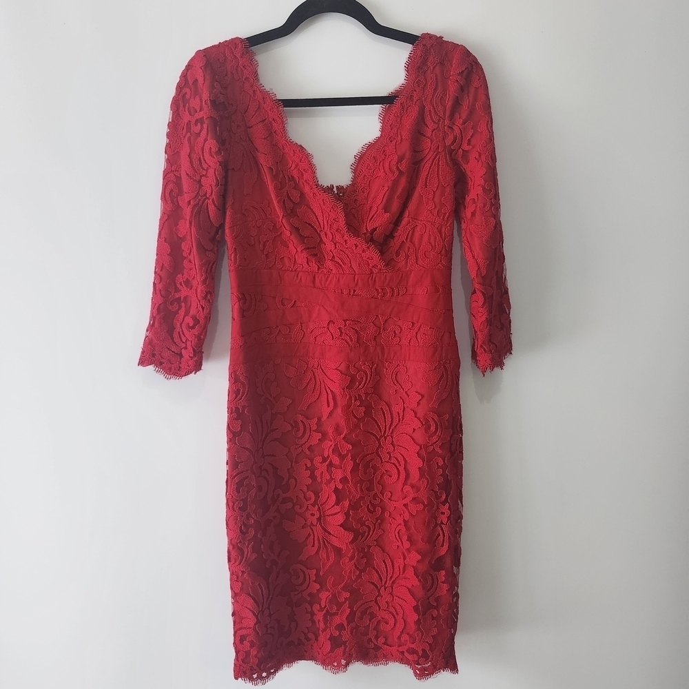 TADASHI SHOJI Scarlet Red Lace Cocktail Dress Size 6 3/4 Sleeve